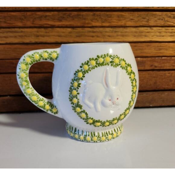 Vintage 1982 Chicken Rabbit Yellow Daisy Flower Coffee Mug Easter Spring - Picture 7 of 11